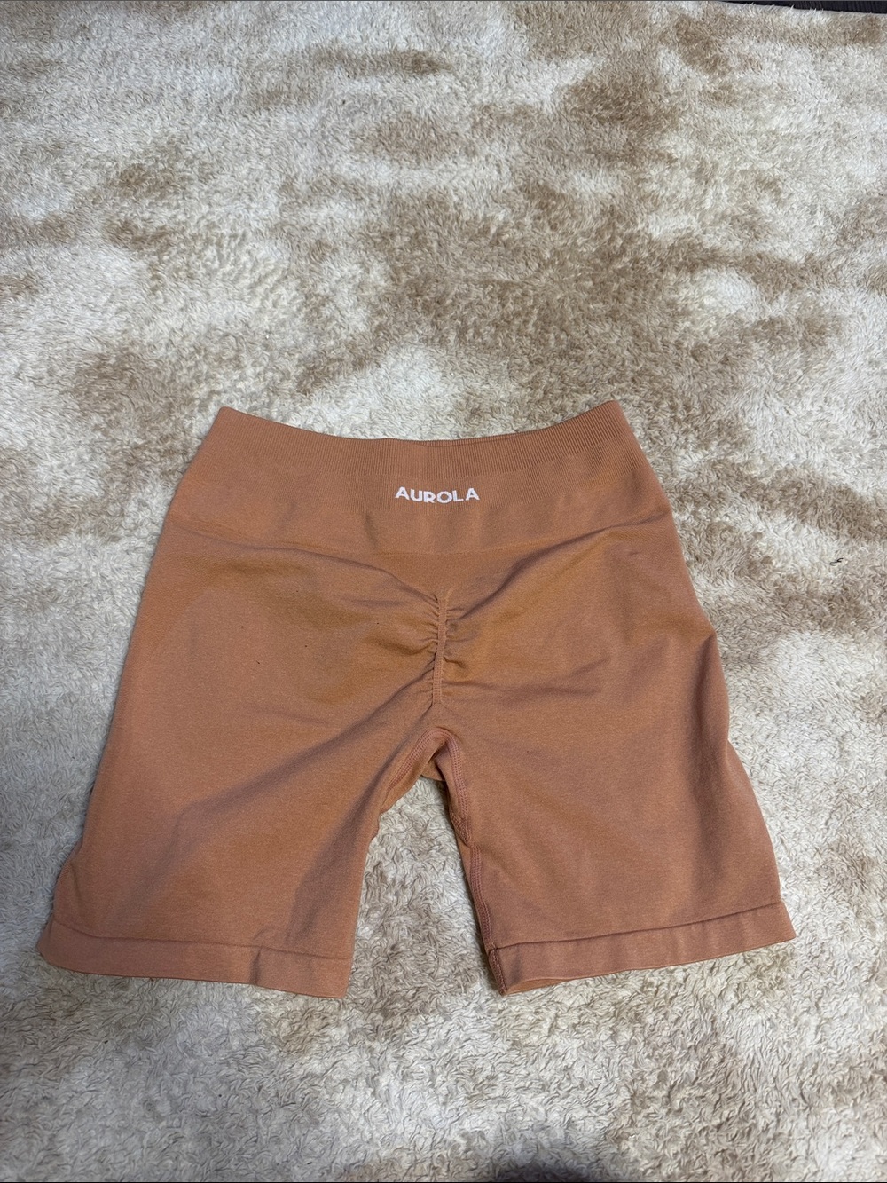 Aurola Scrunch Shorts
